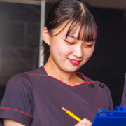 上田皮ふ科のスタッフ